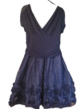 SLNY navy blue mixed fabric special occasion dress - 14.       A49